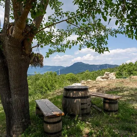 Casa Zamarija Ripenda Kras