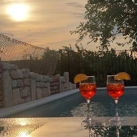 Casa Zamarija * Ripenda Kras