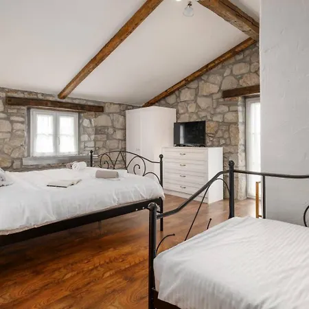 Casa Zamarija